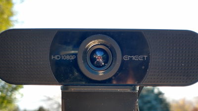 Emeet C960 Webcam Review Featured Image