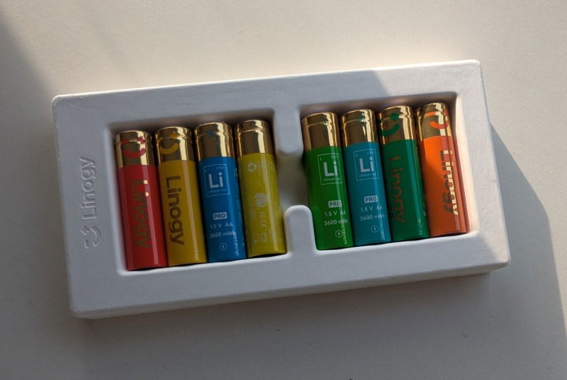 Linogy AA battery pack view.