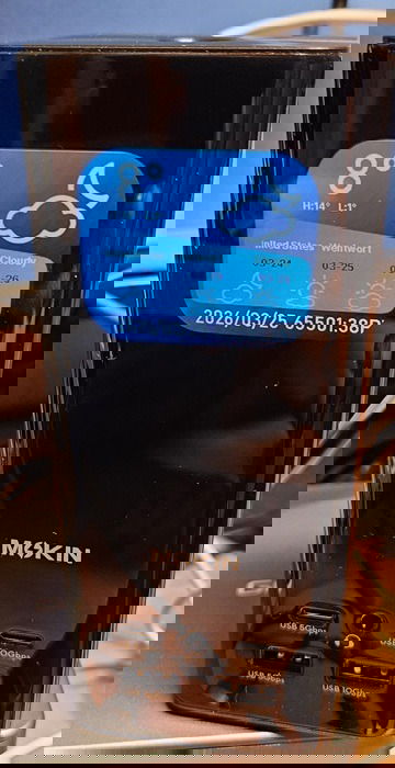 Weather showing on MOKiN DockPro DK2403.